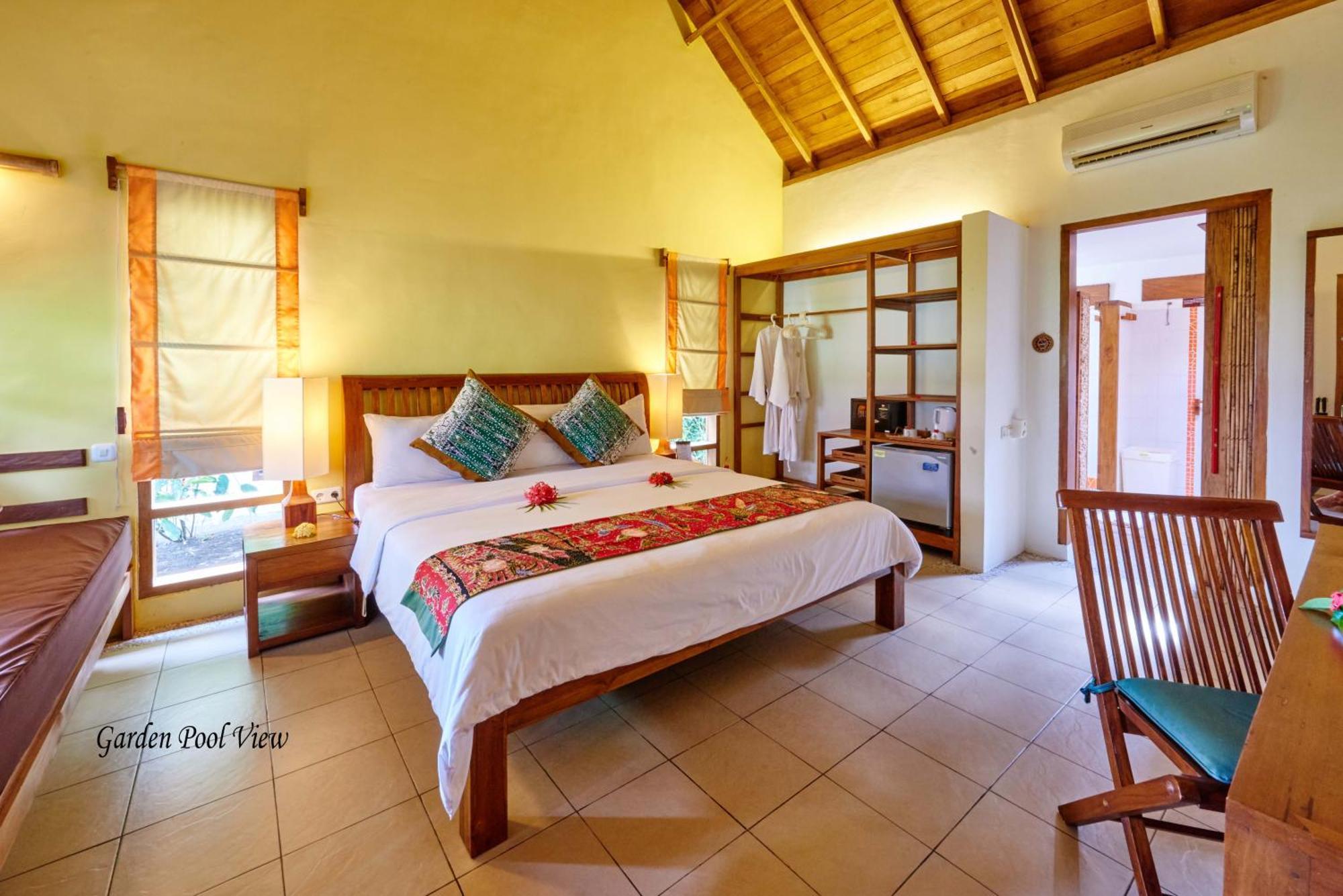 Cocotinos Manado Hotel Екстериор снимка